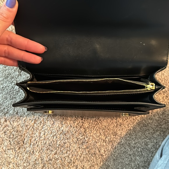 Michael Koers gold chain purse - Picture 6 of 6